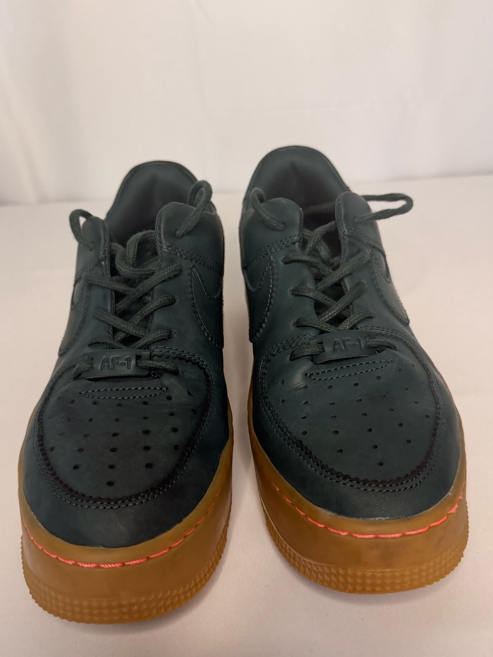 Nike Air Force 1 Women’s Size 9 Sage Low LX Deep Jungle